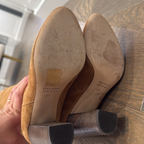 Gorgeous cognac boot from club Monaco - Picture 6 of 7